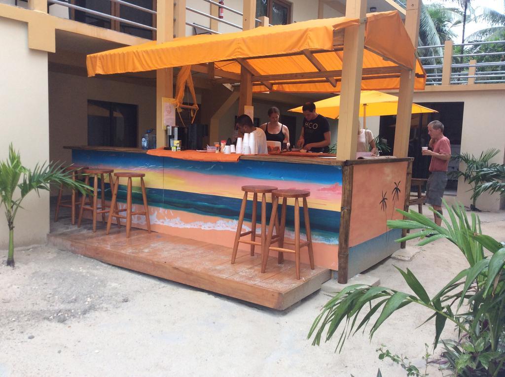 Popeye'S Beach Resort 산페드로 외부 사진